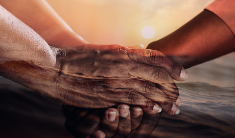 Het went niet echt geen handen geven - column DFT 13 juli 2020