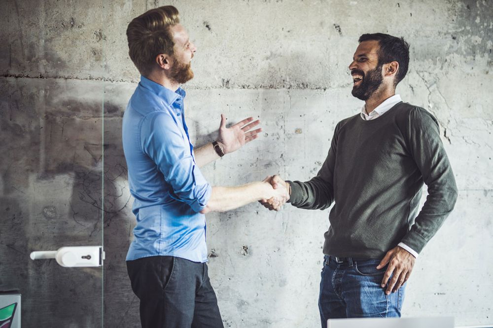 Boer Zoekt Vrouw toont nieuw ongemak van begroeten: ‘Met deze regels voorkom je botsingen’ - interview in AD 4 maart 2025