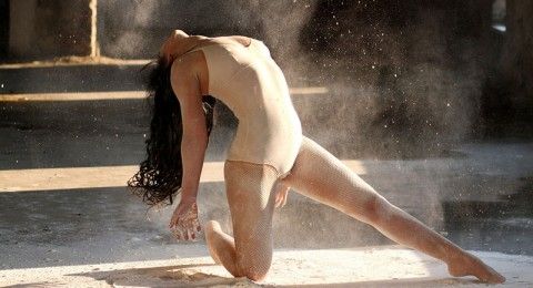 De suïcidaliteit van de cultuur sector: gratis voorstellingen - opiniestuk in het Parool 8 mei 2020